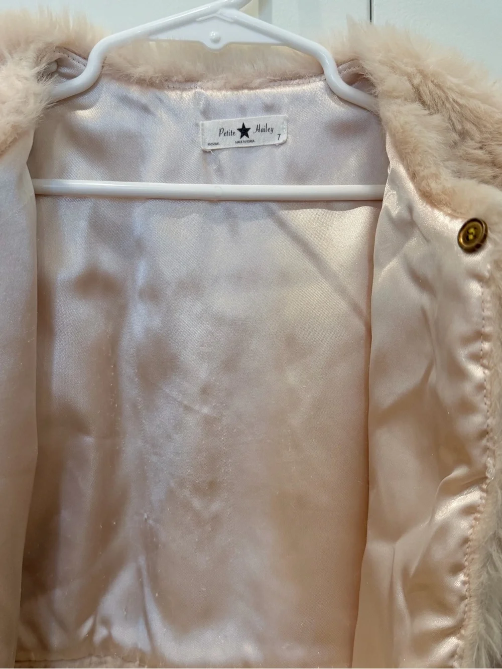 Petite Hailey Girls' Faux Fur Crop Jacket in Pale Pink